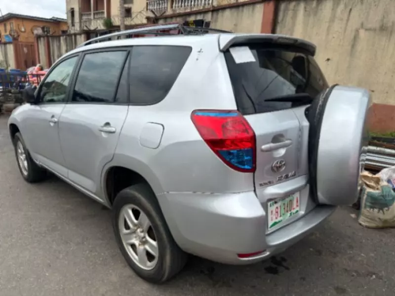 TOYOTA RAV4   - 2008
