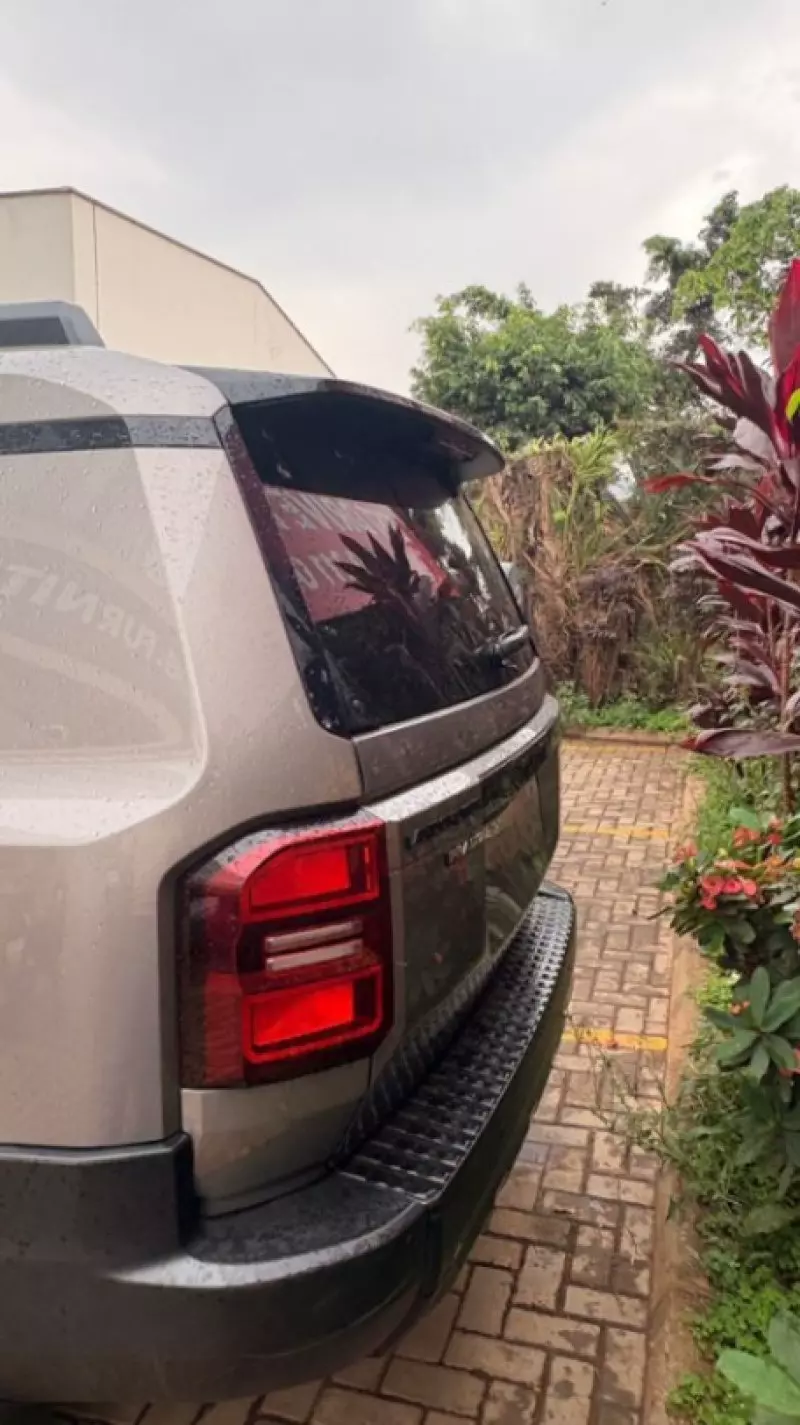 Toyota Land Cruiser   - 2025