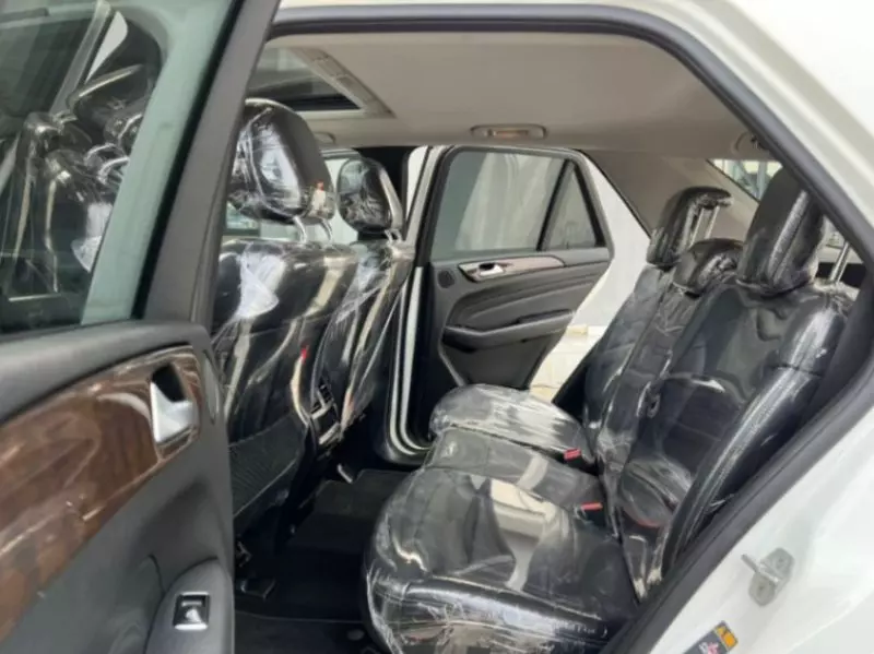 Mercedes-Benz ML 350   - 2014