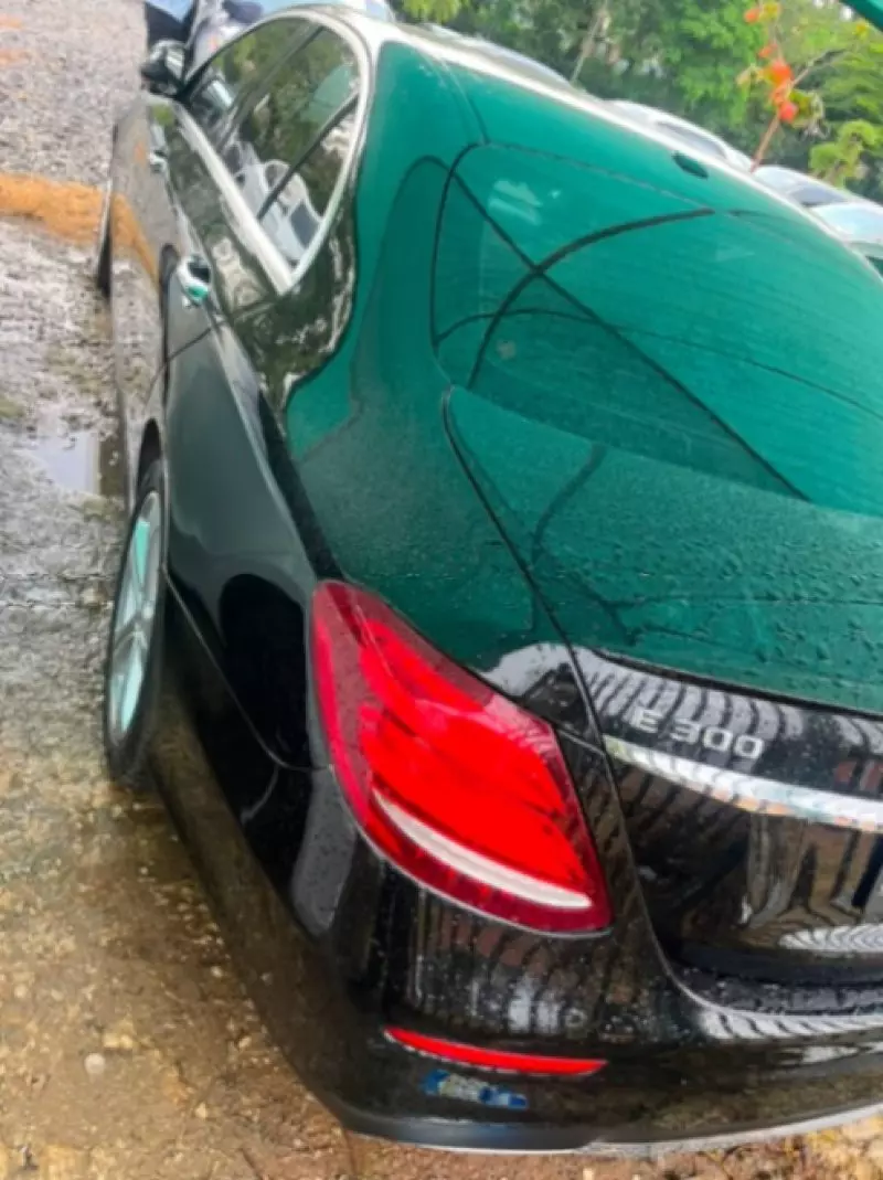 Mercedes-Benz E-Class   - 2017