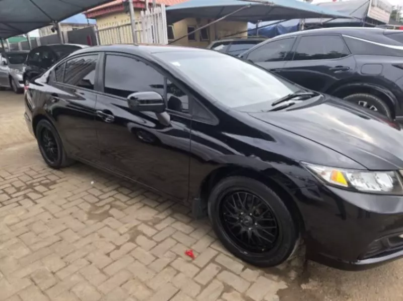 Honda Civic   - 2014