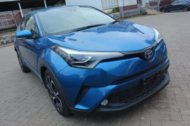 Toyota CH-R   - 2017