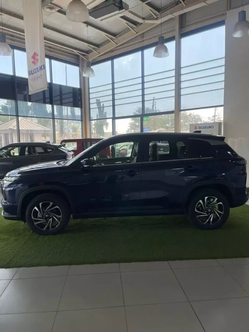 SUZUKI Grand Vitara   - 2025
