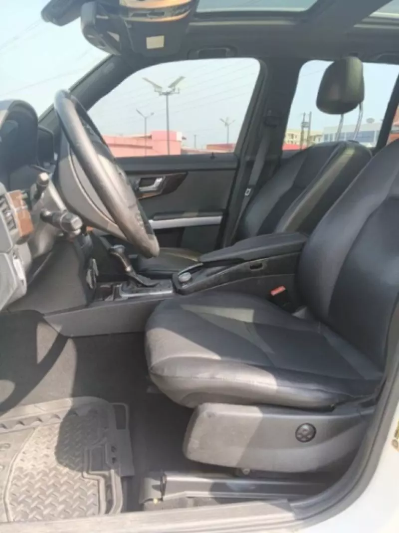 Mercedes-Benz GLK 350   - 2011
