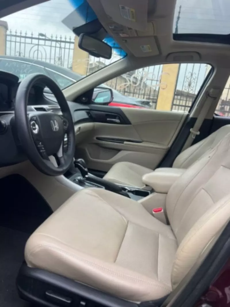 Honda Accord   - 2013