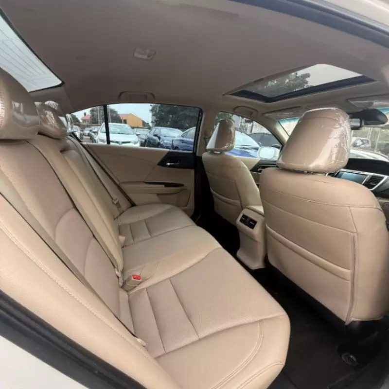 Honda Accord   - 2016