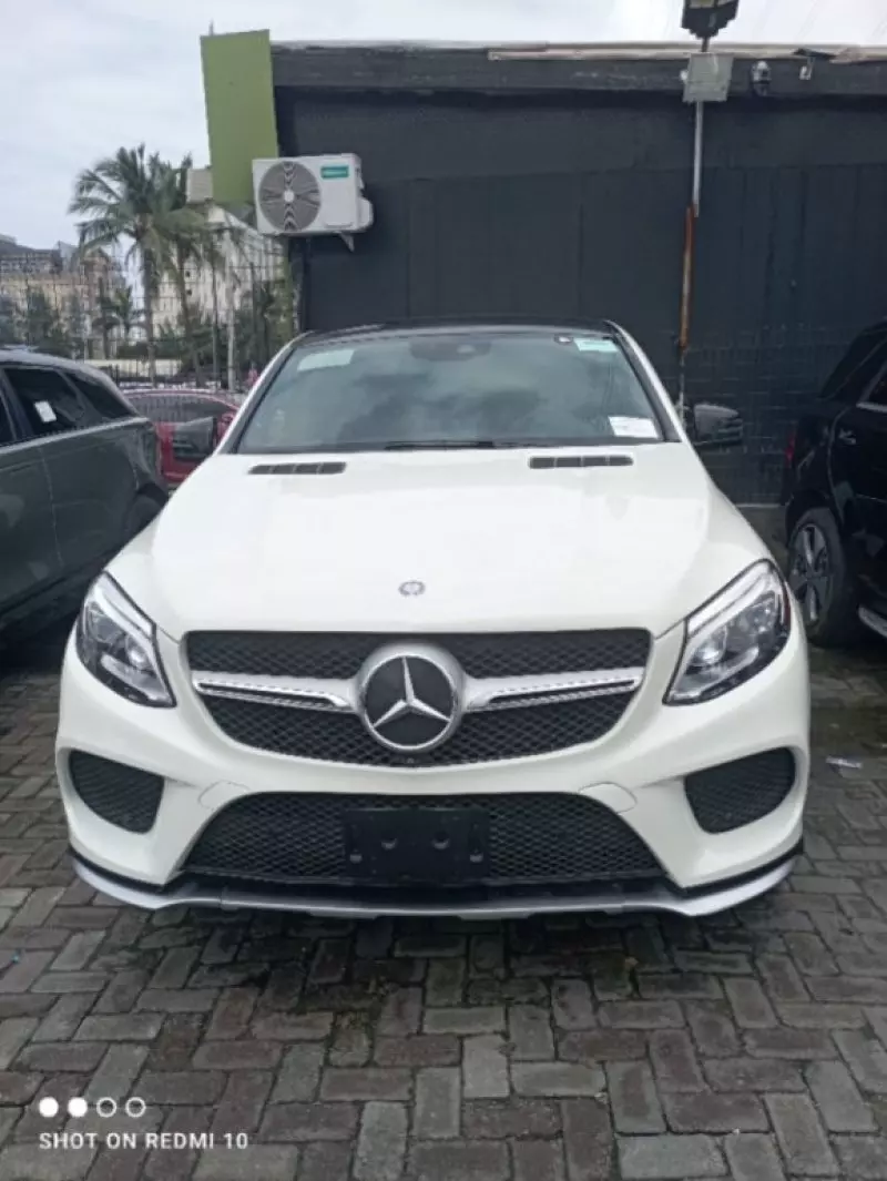 Mercedes-Benz GLE 450   - 2016