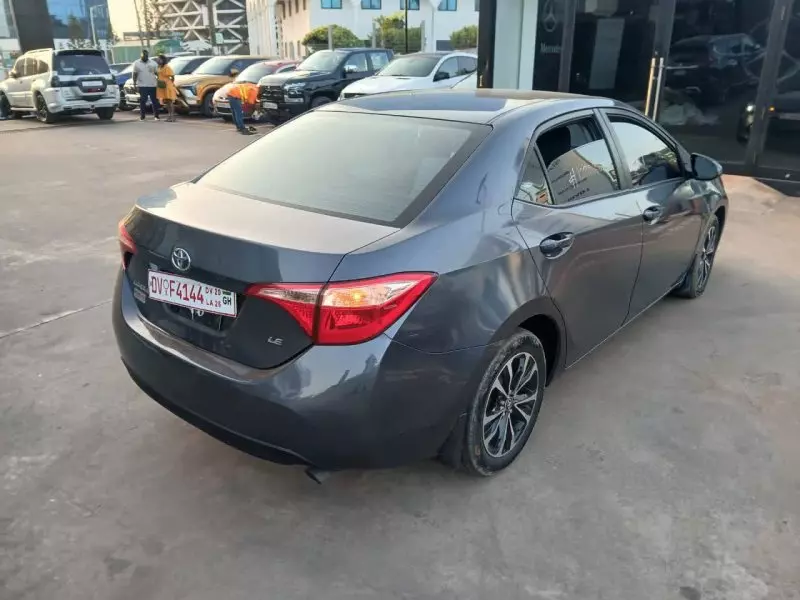 Toyota Corolla   - 2018