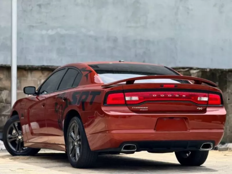 Dodge Charger   - 2013