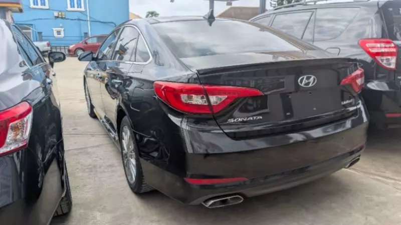 Hyundai Sonata - 2015
