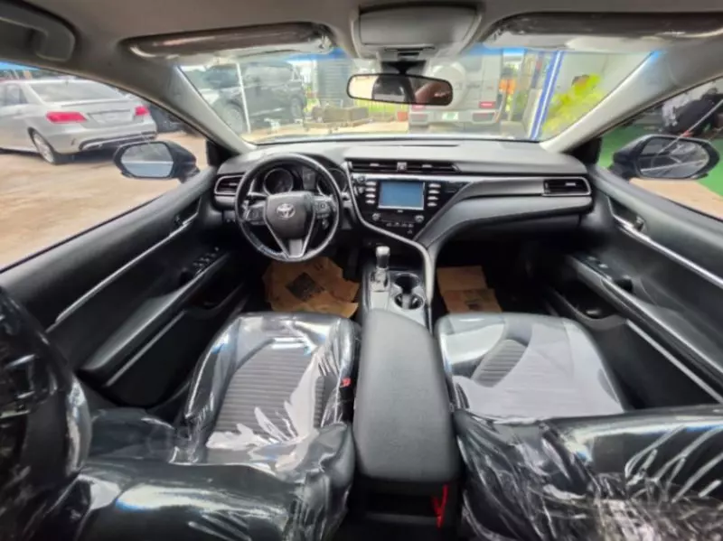 TOYOTA Camry   - 2020