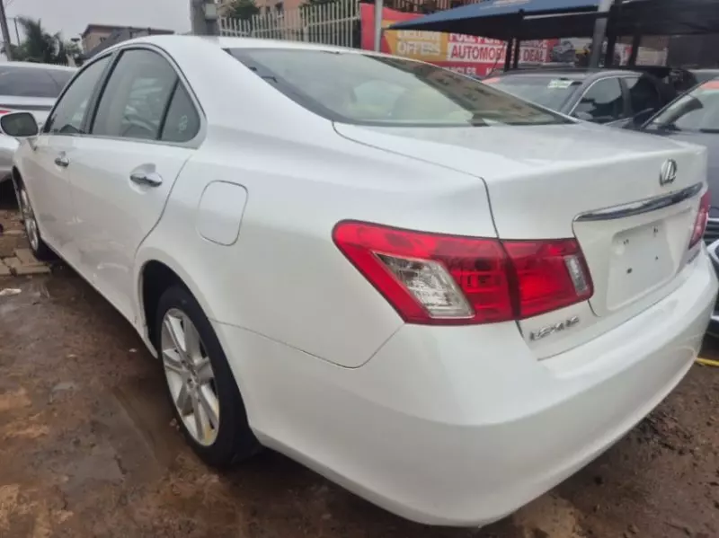 Lexus ES 350   - 2008
