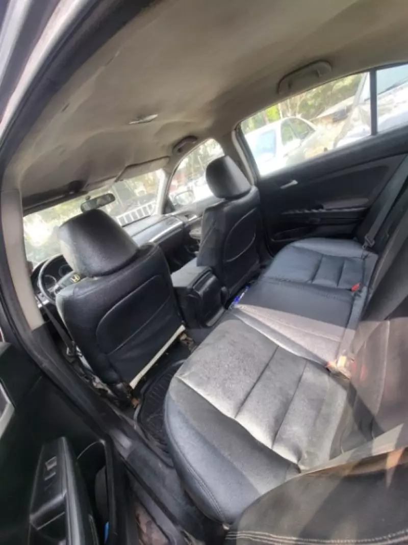 Honda Accord   - 2012