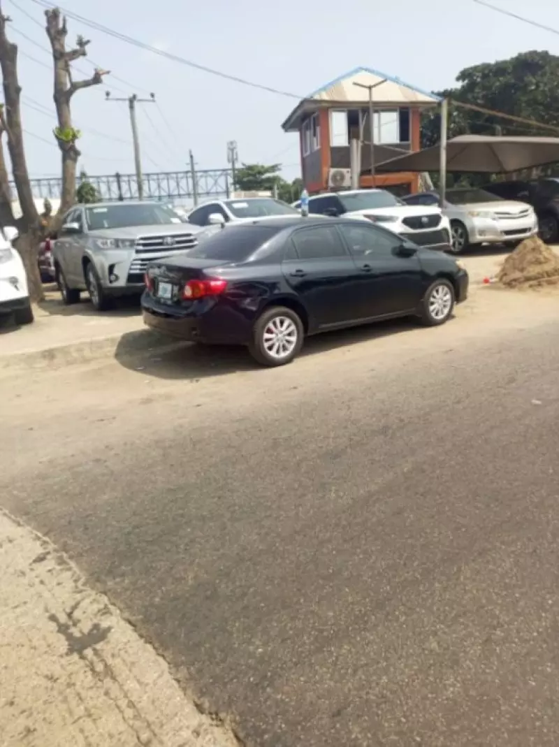 TOYOTA Corolla - 2009