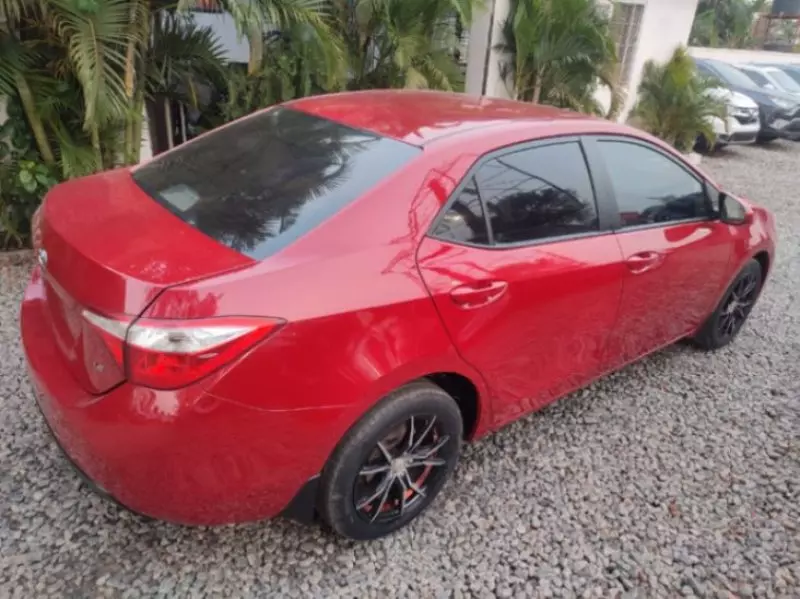 Toyota Corolla   - 2015