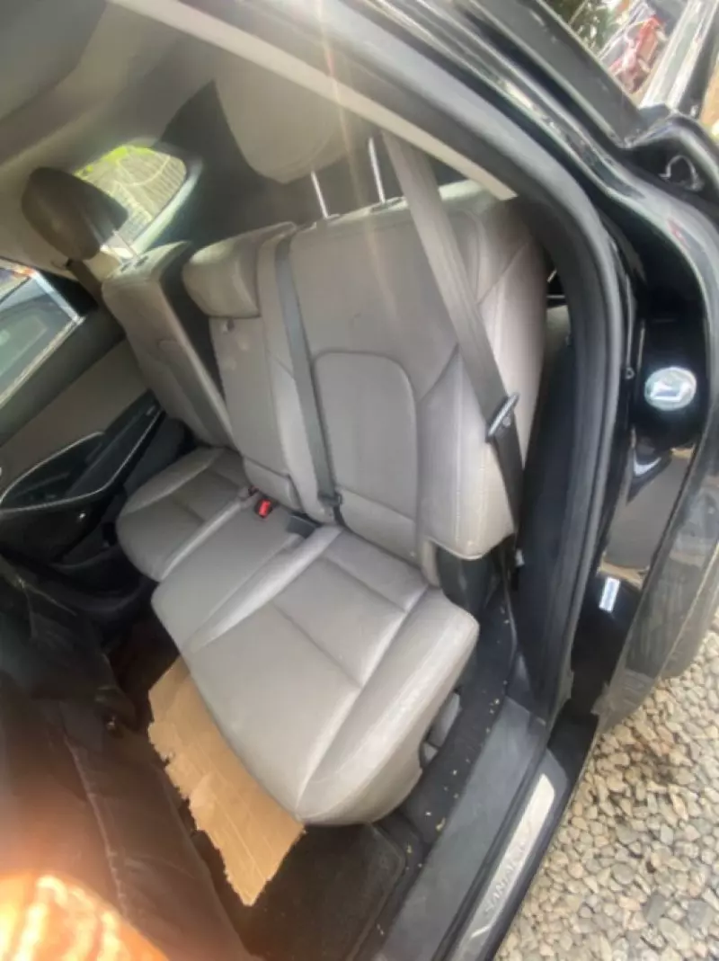 Hyundai Santa Fe - 2014