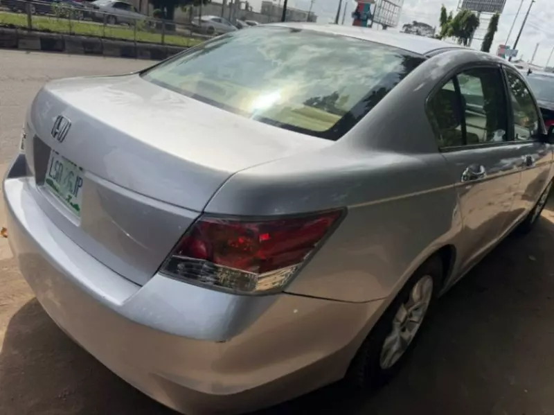 Honda Accord - 2008