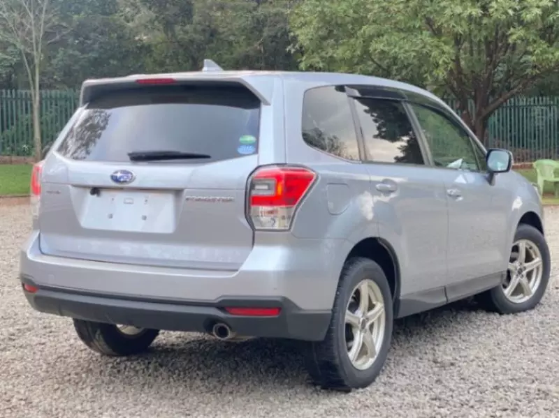 Subaru Forester   - 2018
