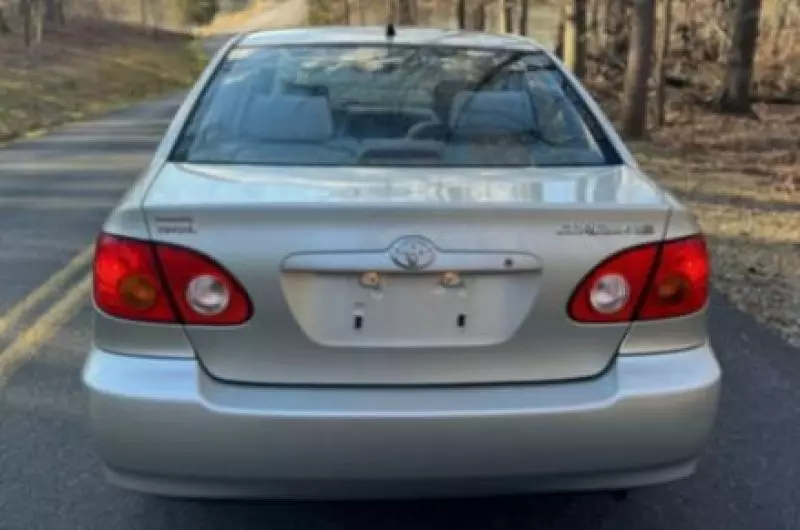 Toyota Corolla   - 2013
