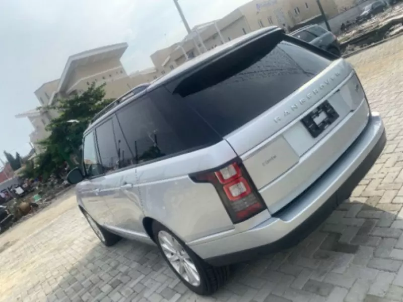 RANGE ROVER HSE LR4   - 2016