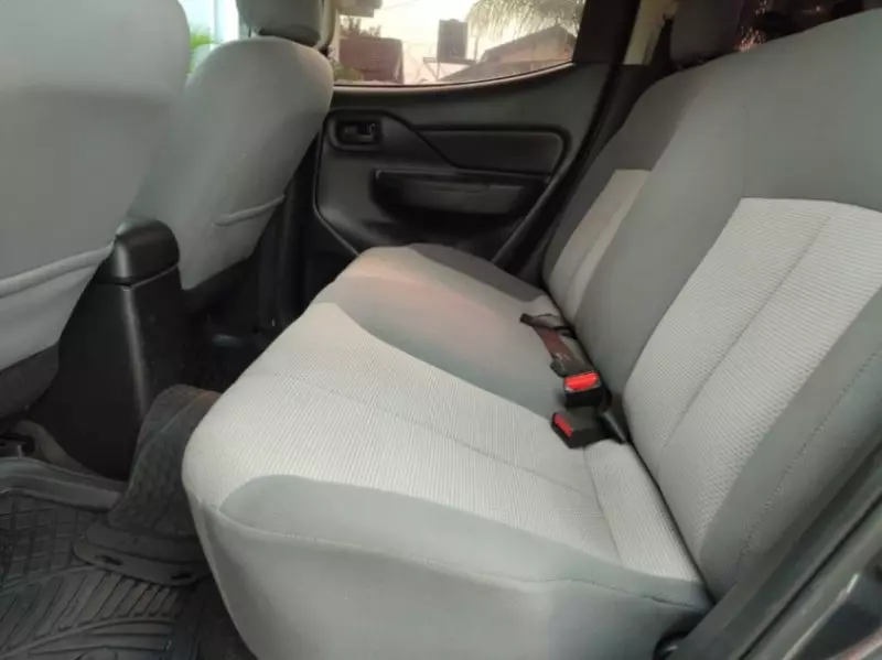 Mitsubishi L200 Double Cabin - 2024