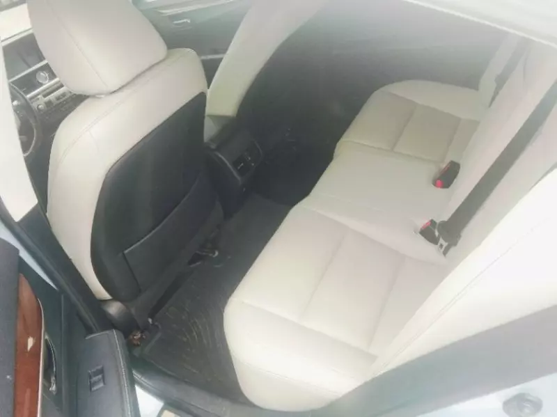 Lexus ES   - 2013
