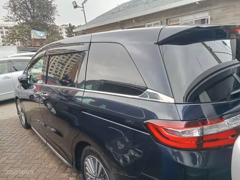 Honda Odyssey Absolute   - 2019