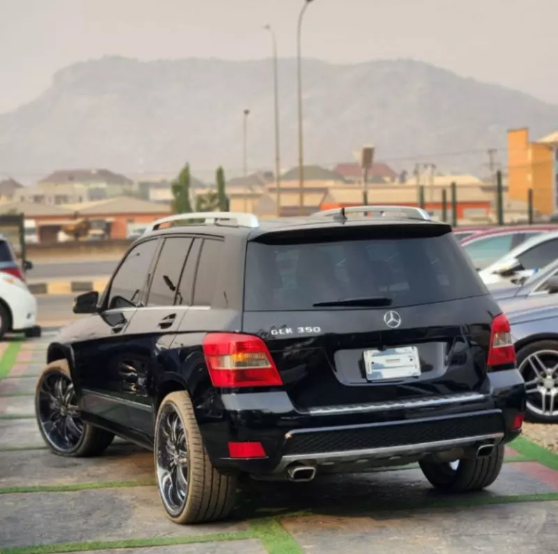 Mercedes-Benz GLK 350   - 2011
