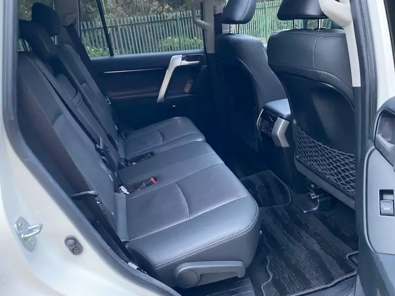 TOYOTA Landcruiser Prado   - 2019