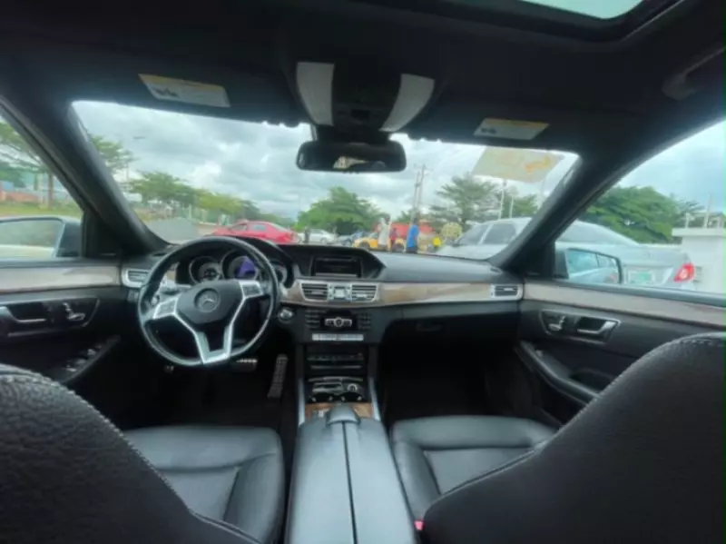 Mercedes-Benz E350   - 2014