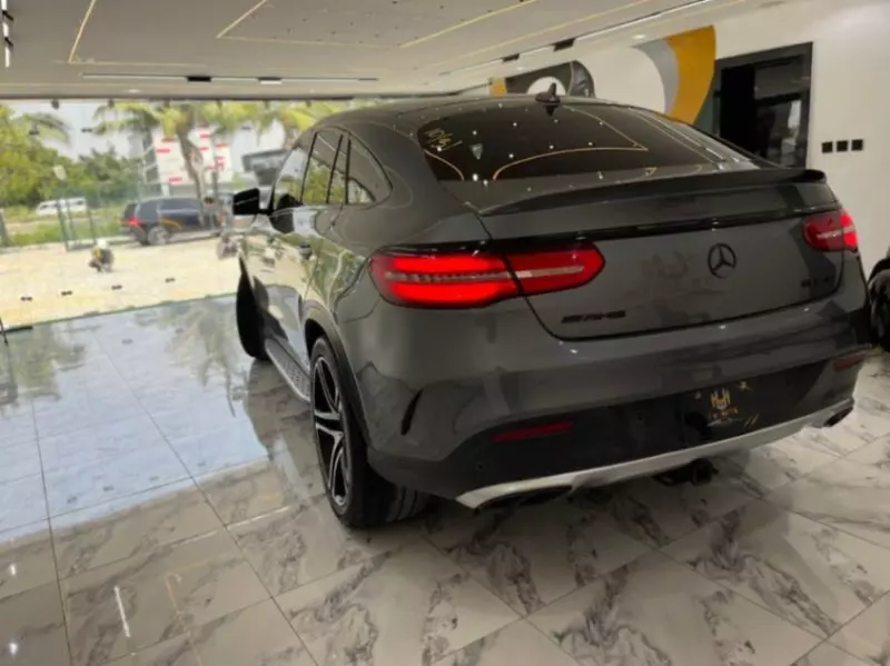 Mercedes-Benz GLE 43 AMG   - 2017