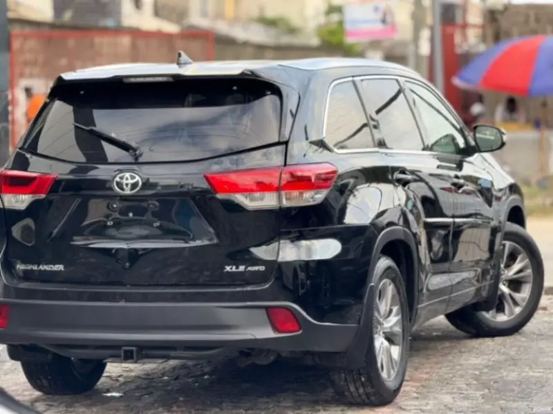 Toyota Highlander - 2009