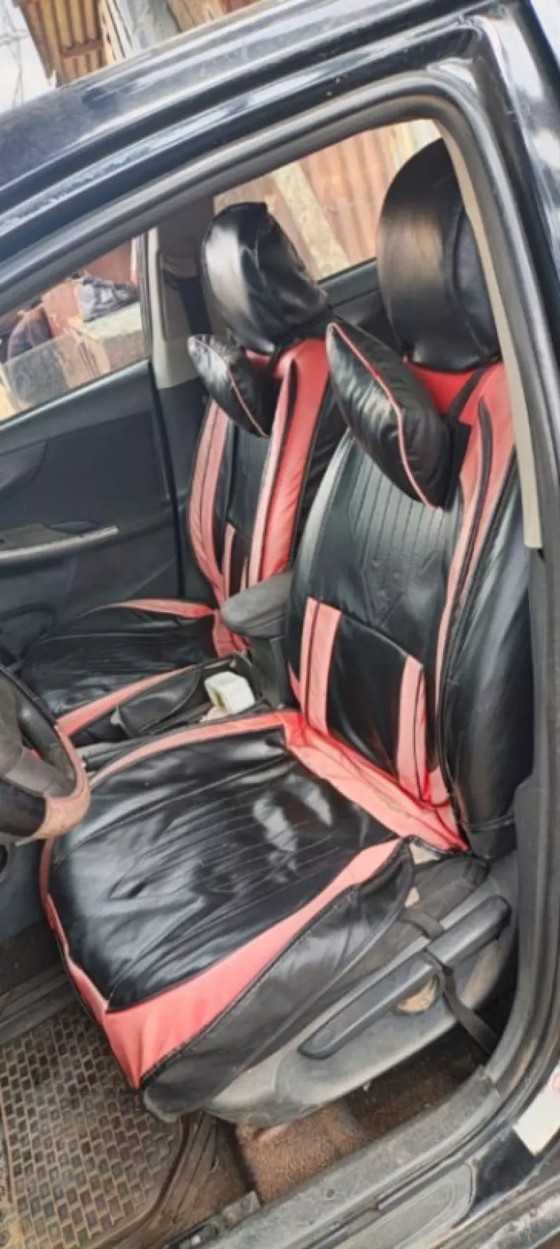 Toyota Corolla - 2010
