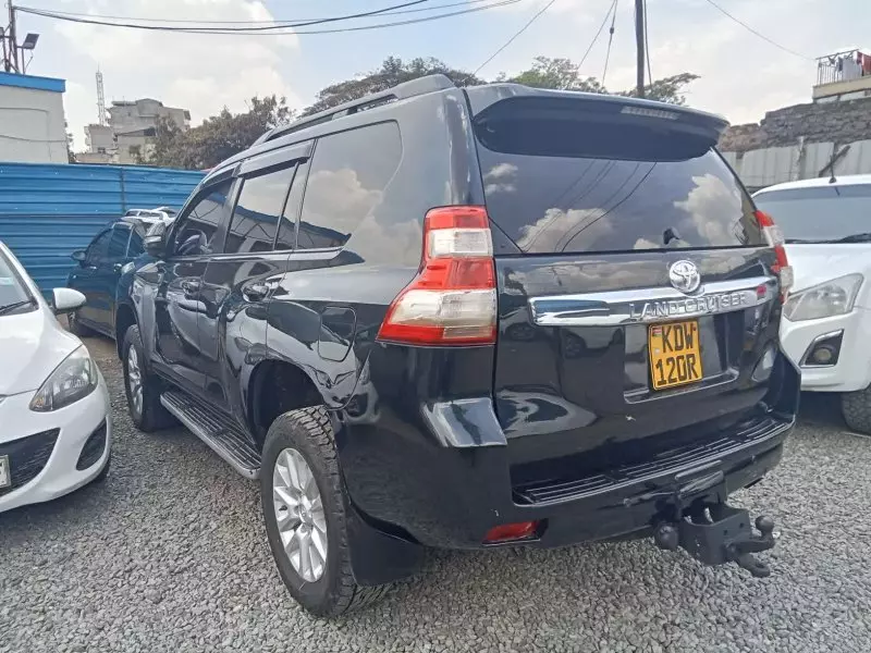 Toyota Landcruiser Prado   - 2014