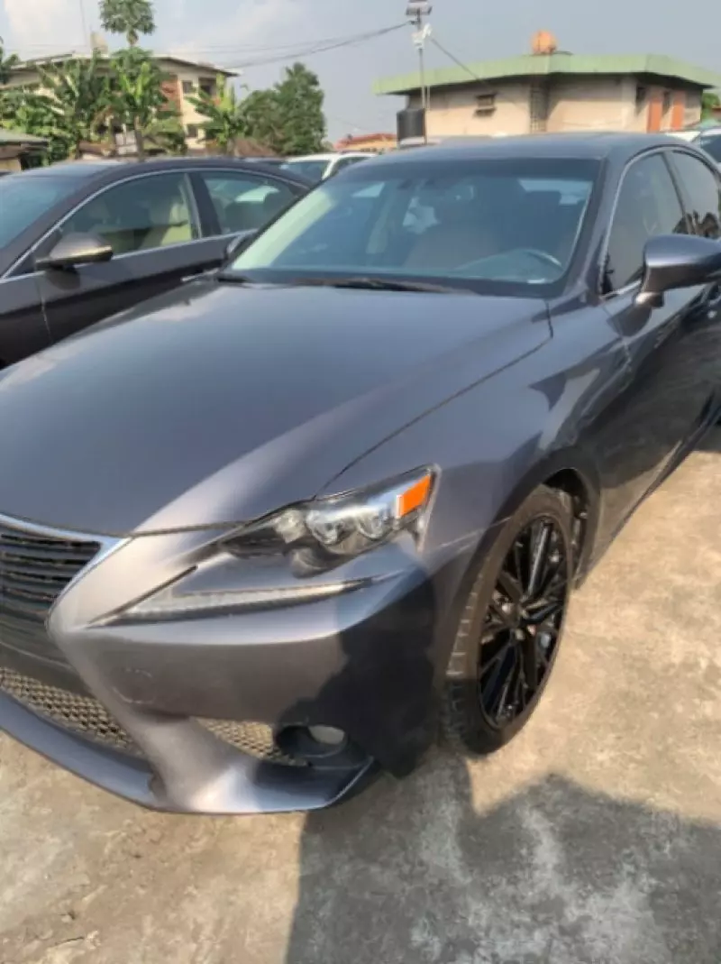 Lexus IS 250   - 2014