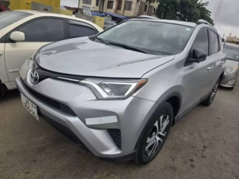 TOYOTA RAV4   - 2016