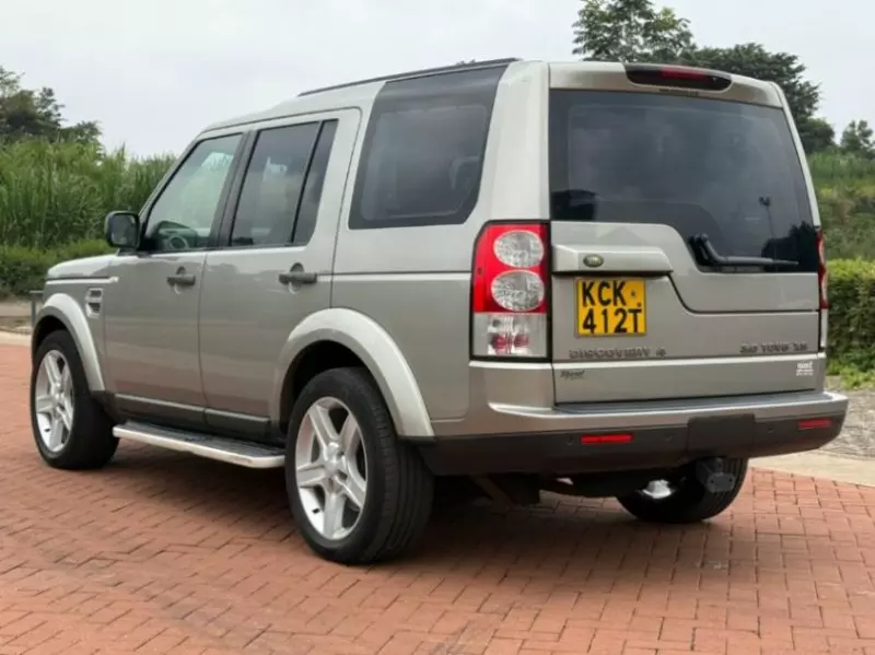 Land Rover Discovery   - 2010