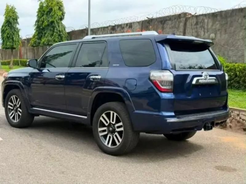 TOYOTA 4Runner   - 2014