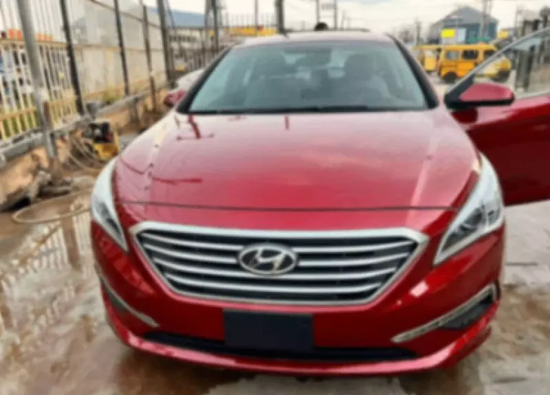 Hyundai Sonata - 2015