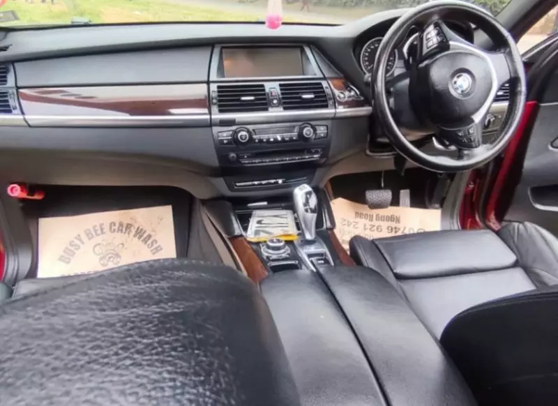 BMW X6 - 2012