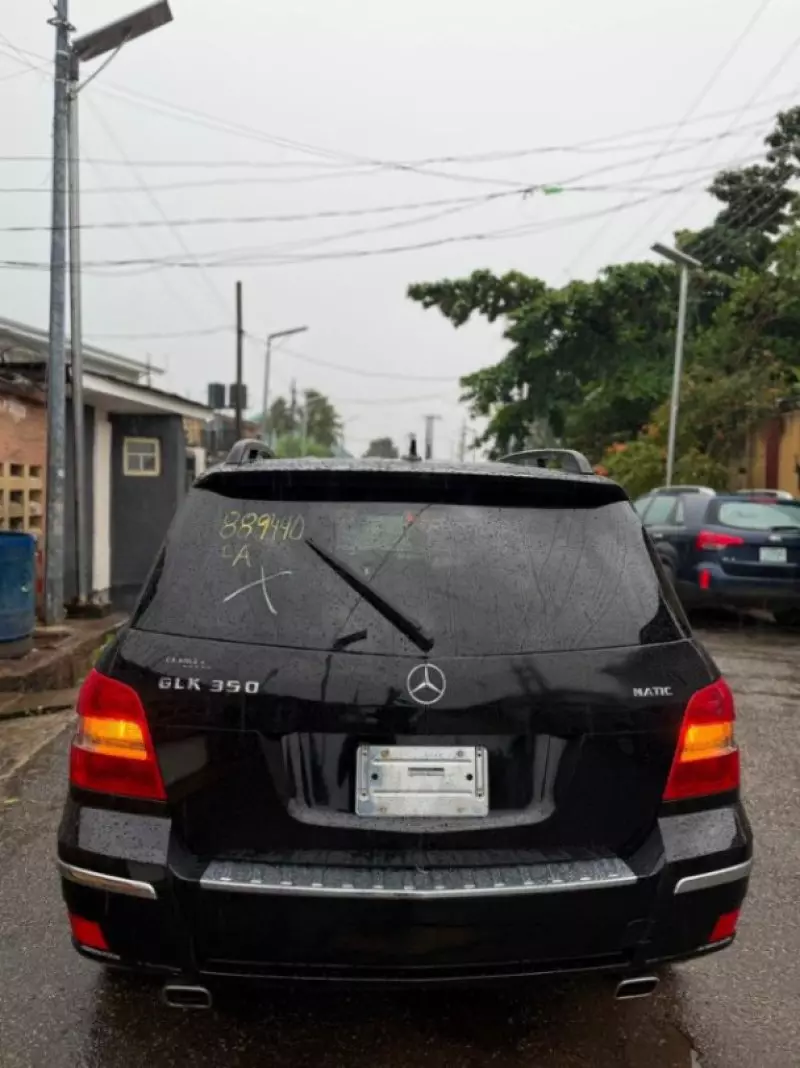 Mercedes-Benz GLK 350   - 2012