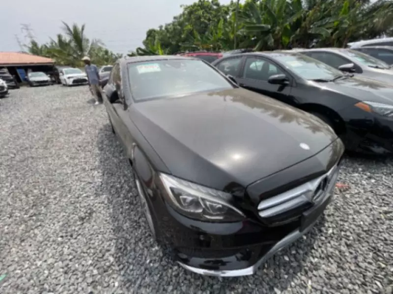Mercedes-Benz C 400   - 2017