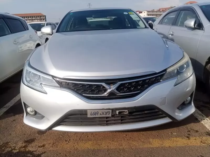 Toyota Mark X   - 2012
