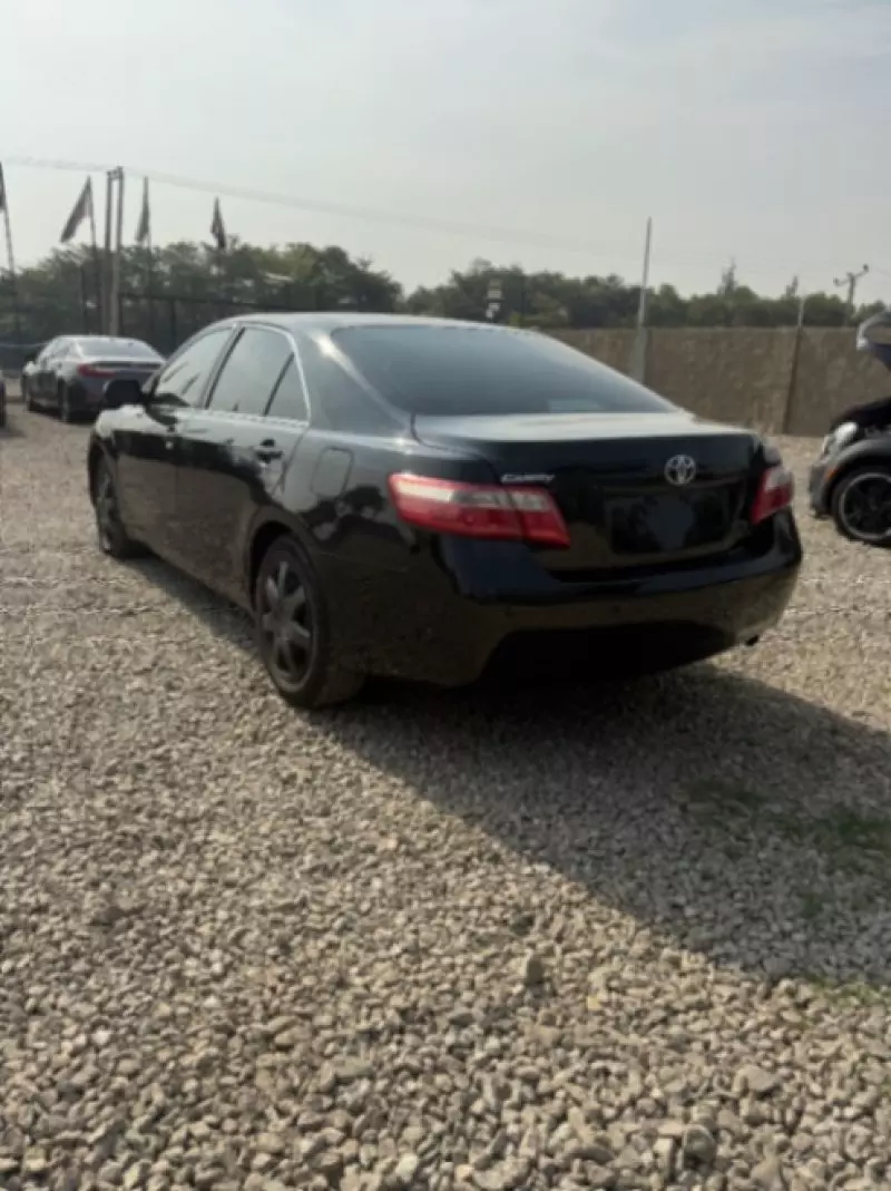 Toyota Camry   - 2008