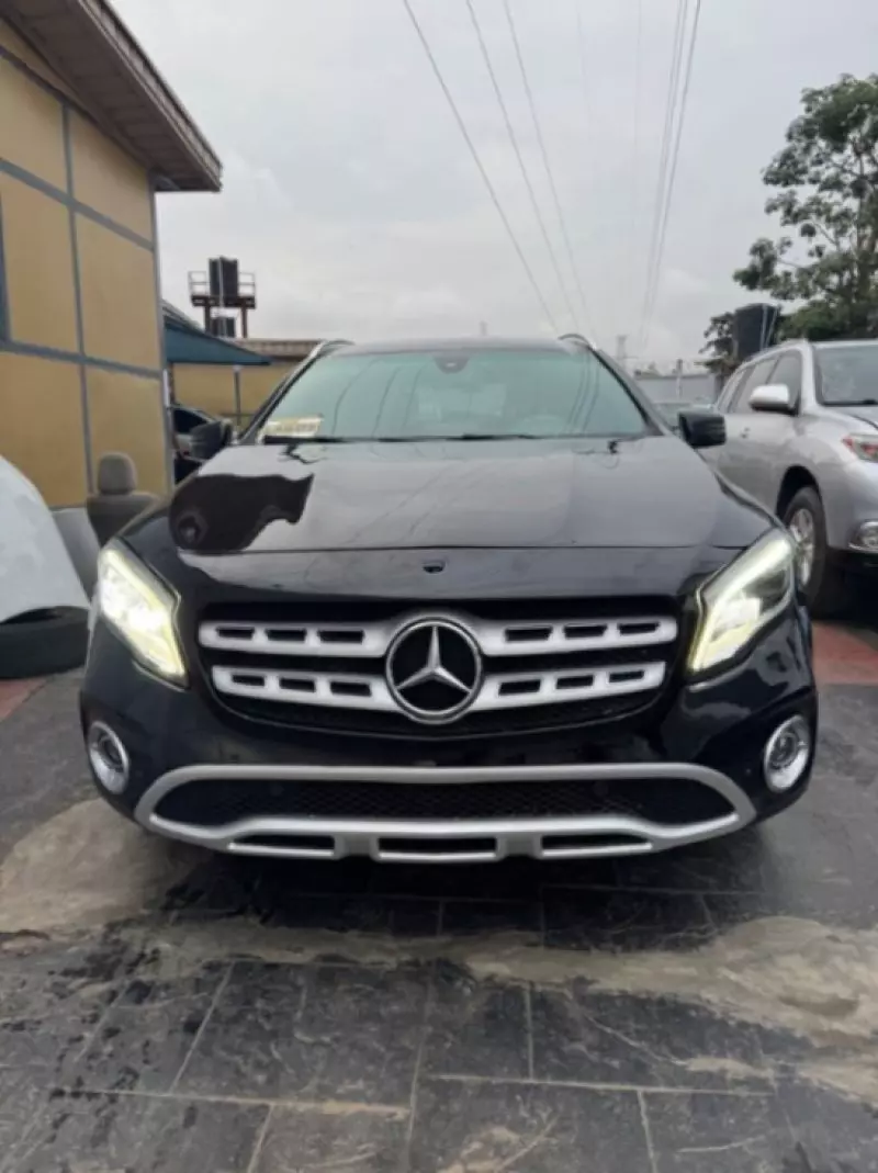 Mercedes-Benz GLA 250   - 2017