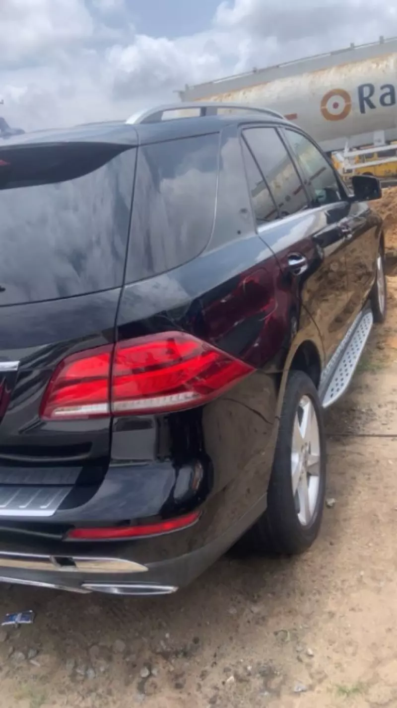 Mercedes-Benz GL 350   - 2017