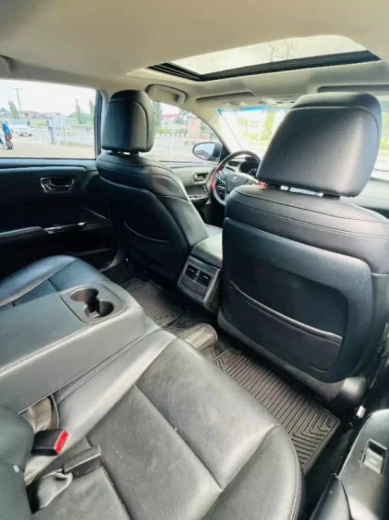 TOYOTA Avalon   - 2016