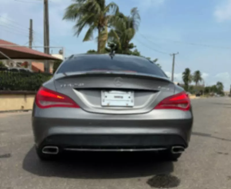 Mercedes-Benz CLA 250   - 2014
