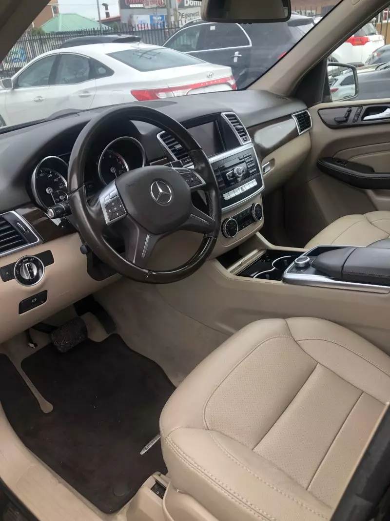 Mercedes-Benz ML 350   - 2013