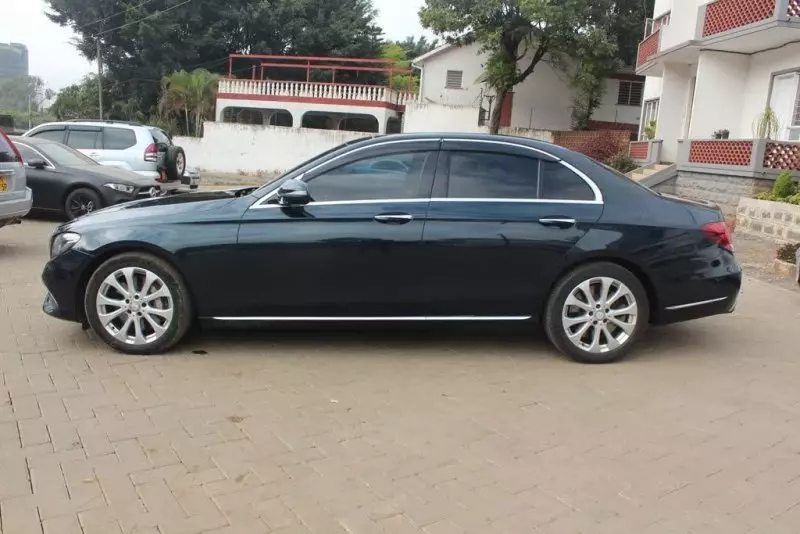 Mercedes-Benz E 400   - 2017